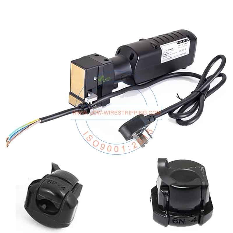 Strain Relief Bushing Locking Tool